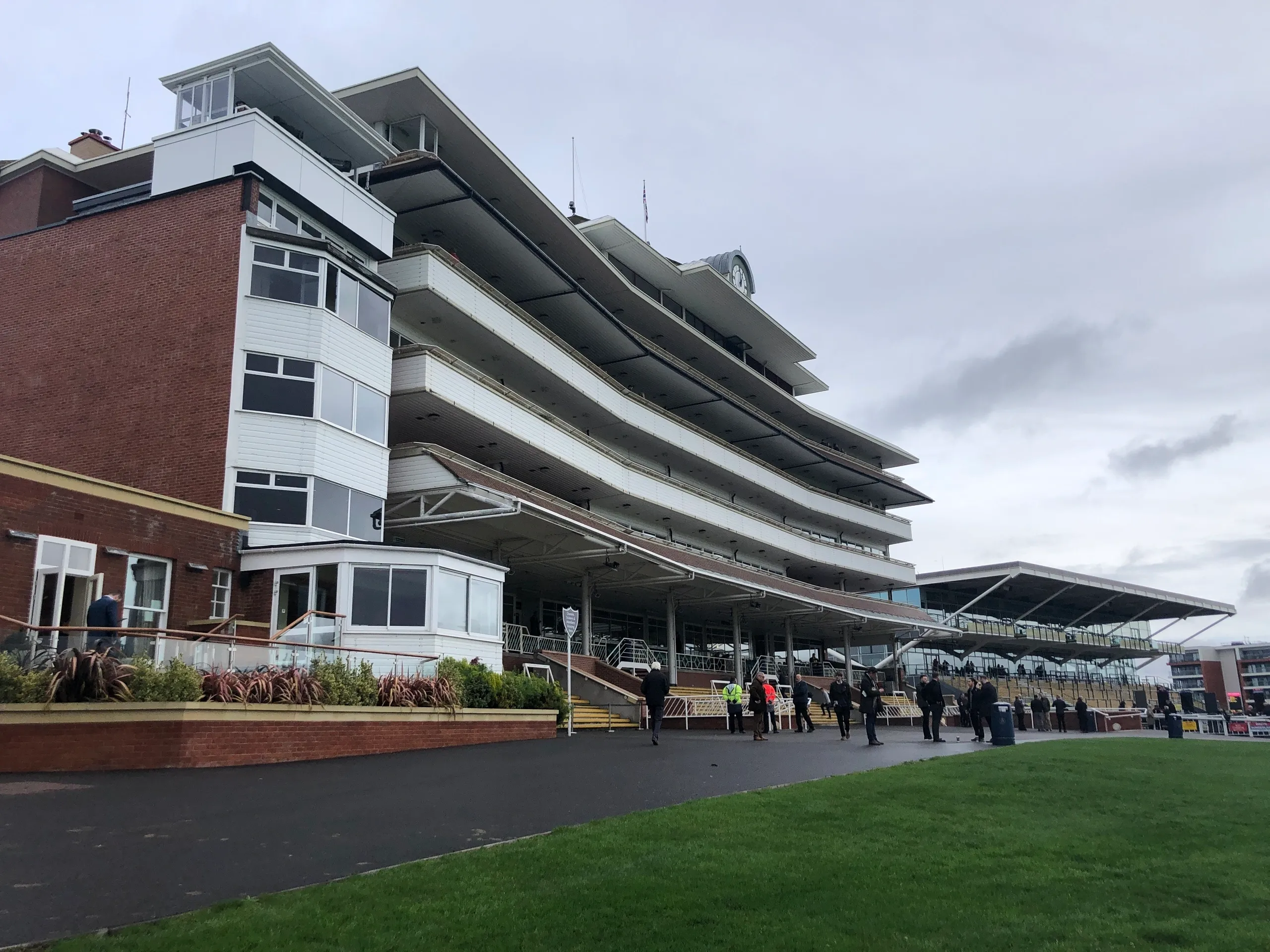 berkshire stand newbury racecourse